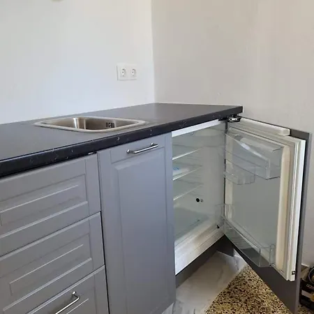 Dolphini Apartment