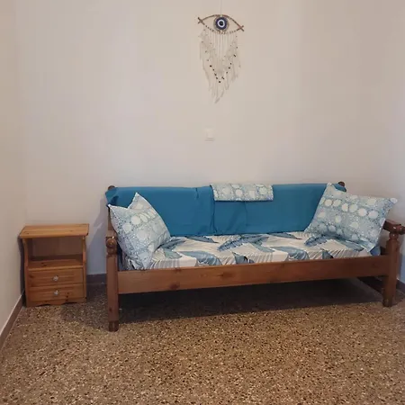 Dolphini Apartment Batsi (Andros)